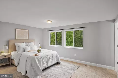 Bedroom - 6383 Shadowshape Pl, Columbia, MD 21045 photo 1 of 6