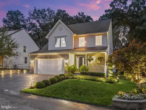9876 Lyon Ave, Laurel, MD 20723