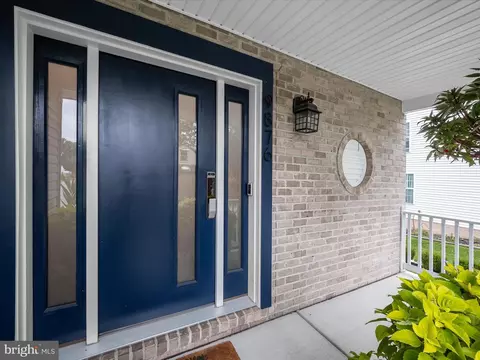 Entry Way - 9876 Lyon Ave, Laurel, MD 20723 photo 1 of 4