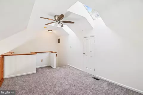 9633 Hadleigh Ct, Laurel, MD 20723 photo 30