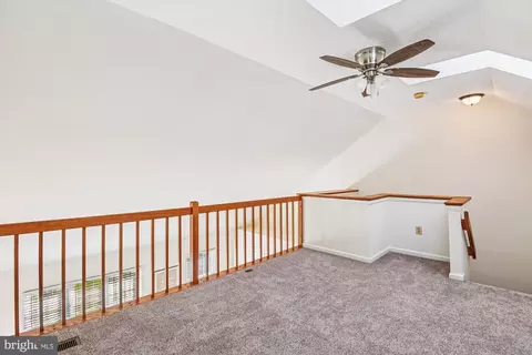 9633 Hadleigh Ct, Laurel, MD 20723 photo 31