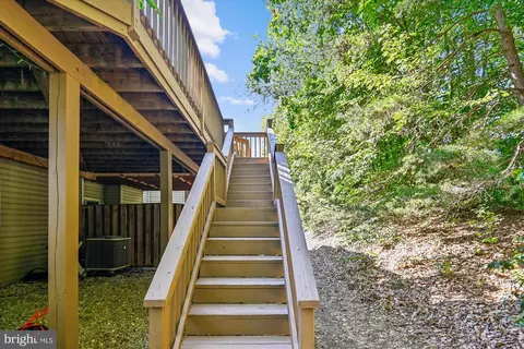 9633 Hadleigh Ct, Laurel, MD 20723 photo 20