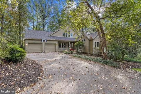 2815 Sagewood Dr, Glenwood, MD 21738