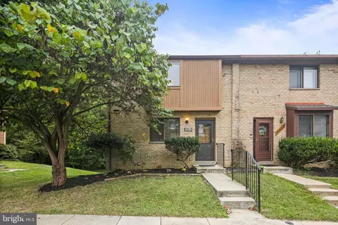 7411 Hickory Log Cir, Columbia, MD 21045