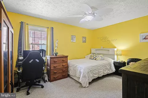 Bedroom - 9216 Bryant Ave, Laurel, MD 20723 photo 4 of 11