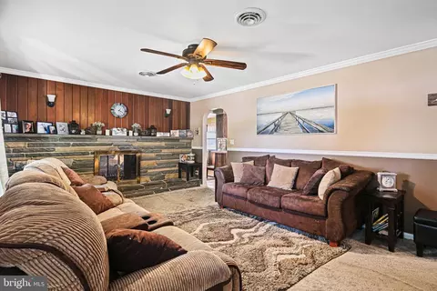 Entry Way - 9216 Bryant Ave, Laurel, MD 20723 photo 1 of 4