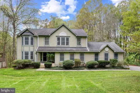 619 Sideling Ct, Sykesville, MD 21784