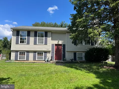 5583 Hunting Horn Dr, Ellicott City, MD 21043