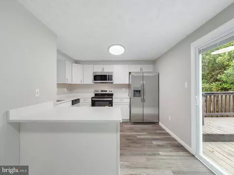 Kitchen - 9410 Chippenham Dr SW, Laurel, MD 20723 photo 3 of 3