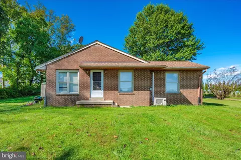 3970 Ten Oaks Rd, Dayton, MD 21036