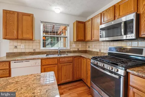 Kitchen - 9433 Ulster Dr, Laurel, MD 20723 photo 5 of 6