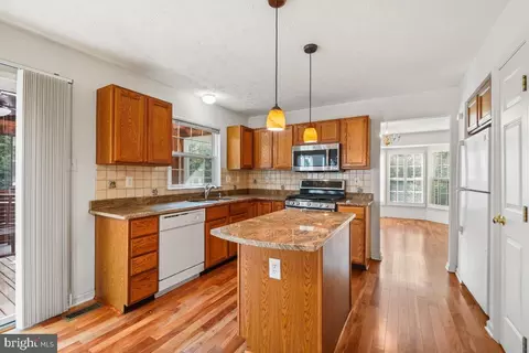 Kitchen - 9433 Ulster Dr, Laurel, MD 20723 photo 3 of 6