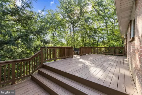 5901 Rustic Ln, Elkridge, MD 21075 photo 29