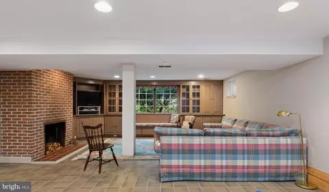 5901 Rustic Ln, Elkridge, MD 21075 photo 23
