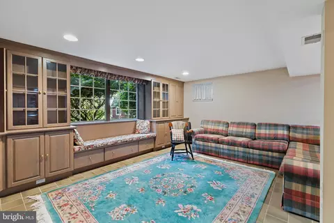 5901 Rustic Ln, Elkridge, MD 21075 photo 20