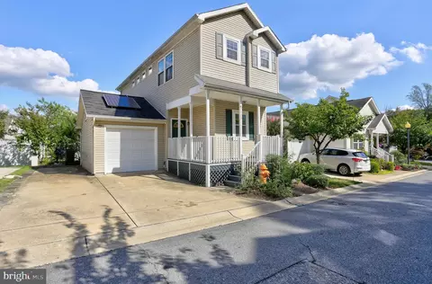 7629 Bluff Point Ln, Elkridge, MD 21075