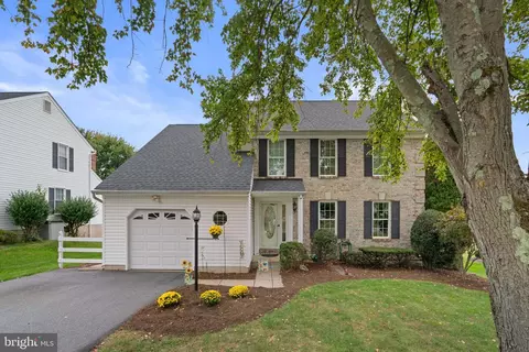 10234 Raleigh Tavern Ln, Ellicott City, MD 21042