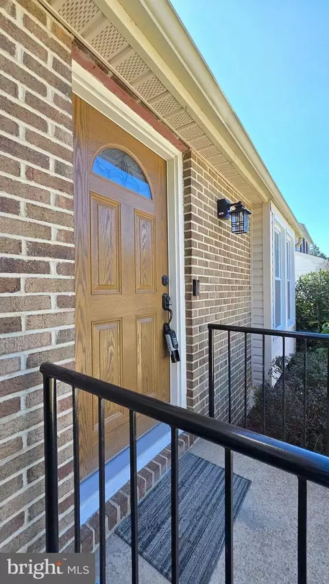 Exterior - 8716 Clemente Ct, Jessup, MD 20794 photo 5 of 9