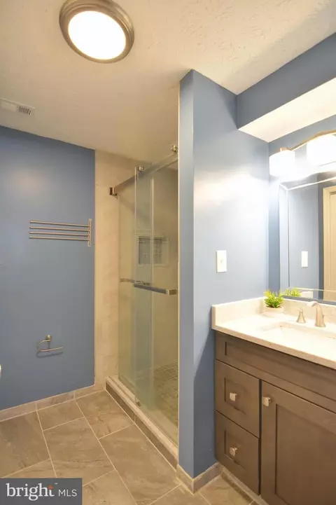 Bath - 8716 Clemente Ct, Jessup, MD 20794 photo 1 of 1