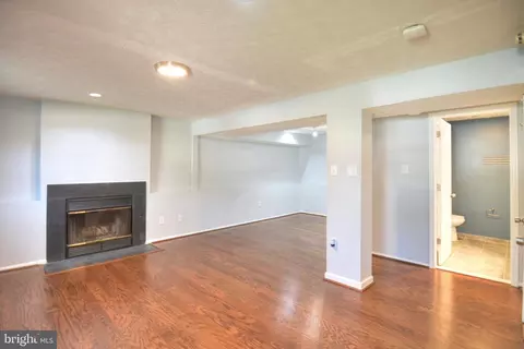Living - 8716 Clemente Ct, Jessup, MD 20794 photo 10 of 10