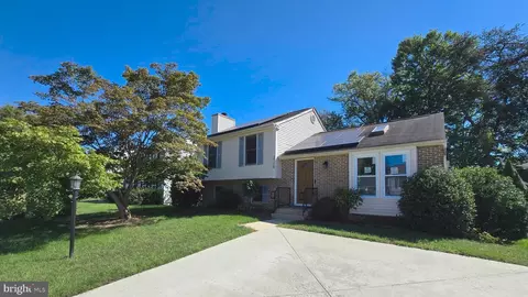 8716 Clemente Ct, Jessup, MD 20794