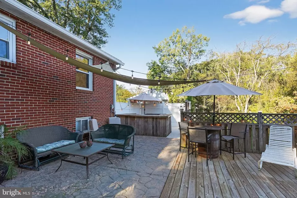 Exterior - 10948 Scaggsville Rd, Laurel, MD 20723 photo 2 of 14