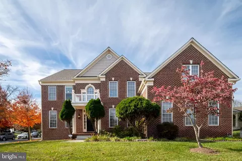 10047 Fall Rain Dr, Laurel, MD 20723