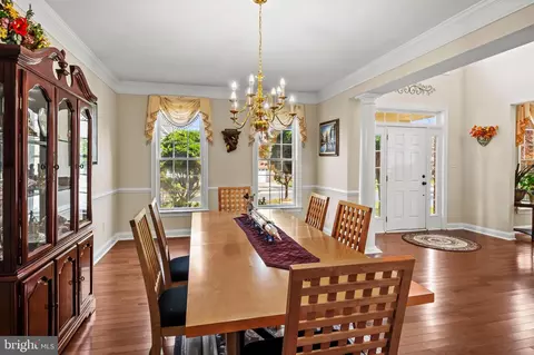 Entry Way - 10047 Fall Rain Dr, Laurel, MD 20723 photo 4 of 12