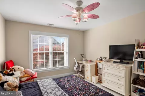 Bedroom - 10047 Fall Rain Dr, Laurel, MD 20723 photo 4 of 8