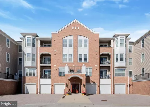 7305 Maplecrest Rd #207, Elkridge, MD 21075