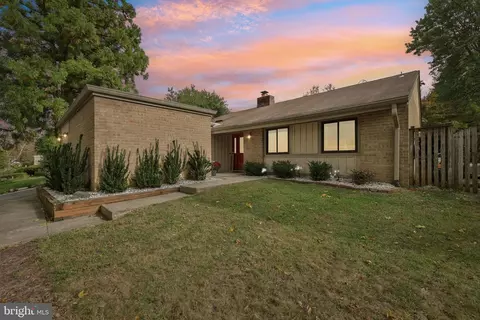 5049 Netherstone Ct, Columbia, MD 21045