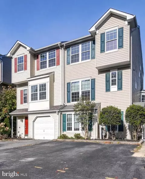 6716 Cozy Ln, Elkridge, MD 21075