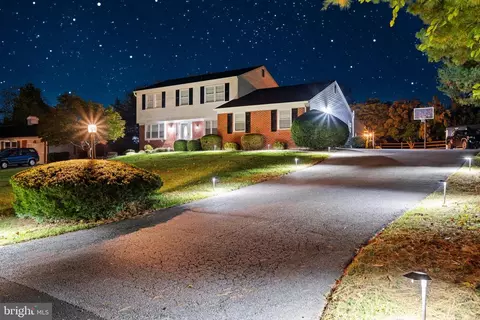 9313 Joey Dr, Ellicott City, MD 21042