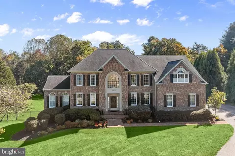 13418 Green Hill Ct, Highland, MD 20777