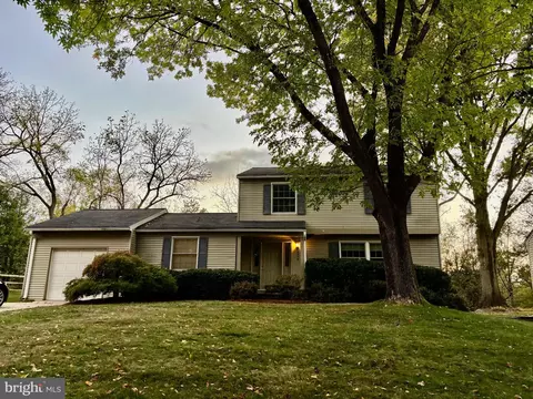 5546 Phelps Luck Dr, Columbia, MD 21045