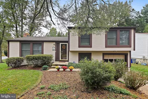 6301 Tamar Dr, Columbia, MD 21045
