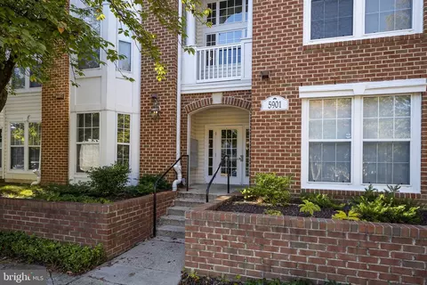 5901 Millrace Ct NW #H302, Columbia, MD 21045