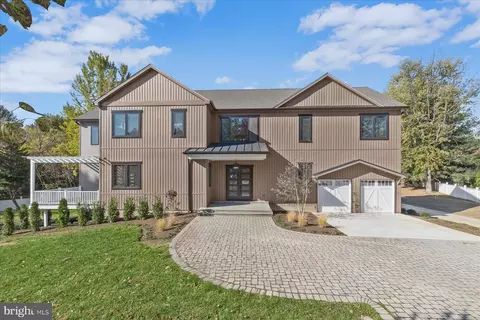 4880 Manor Ln, Ellicott City, MD 21042