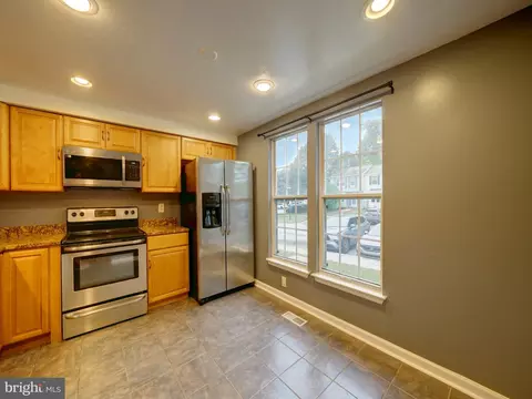 Kitchen - 9409 Chippenham Dr, Laurel, MD 20723 photo 3 of 4