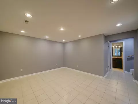 Living - 9409 Chippenham Dr, Laurel, MD 20723 photo 6 of 8