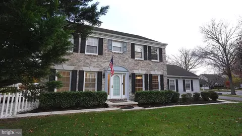 10203 Raleigh Tavern Ln, Ellicott City, MD 21042
