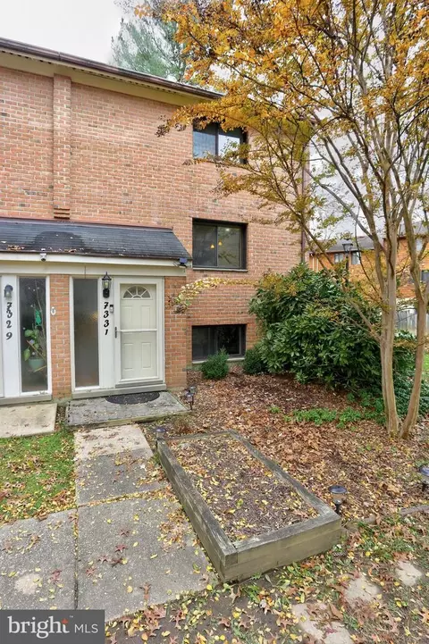 7331 Kerry Hill Ct, Columbia, MD 21045