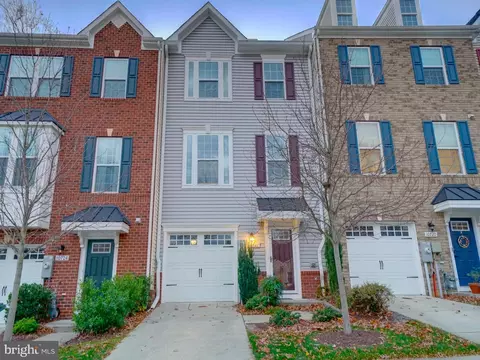 10722 Hidden Ridge Dr, Columbia, MD 21044