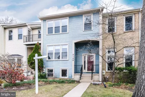 9149 Helaine Hamlet Way, Columbia, MD 21045