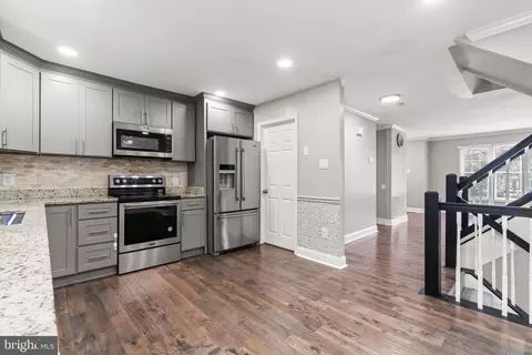 9339 Kendal Cir, Laurel, MD 20723
