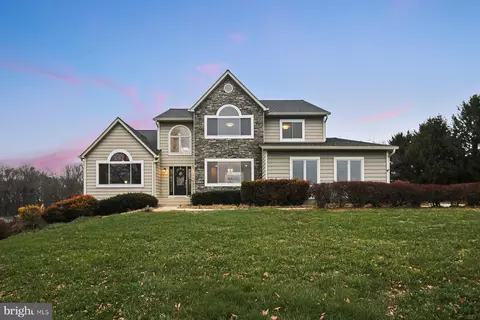 13880 Kennard Dr, Glenelg, MD 21737