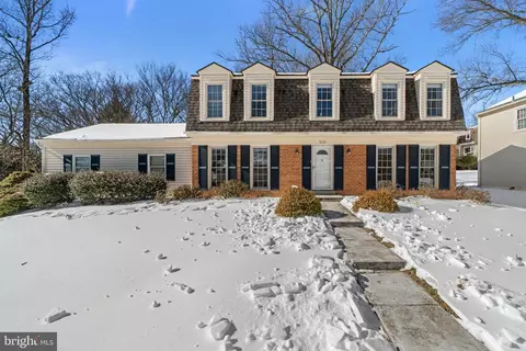 5626 Phelps Luck Dr, Columbia, MD 21045