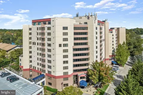 10001 Windstream Dr #106, Columbia, MD 21044