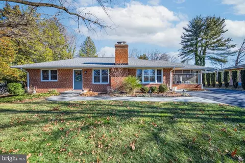 3801 Saint Johns Ln, Ellicott City, MD 21042