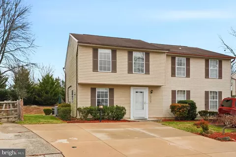 6255 Blue Dart Pl, Columbia, MD 21045